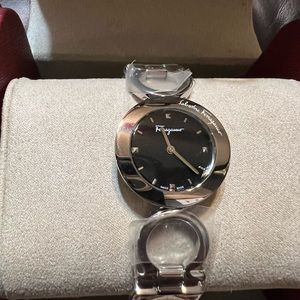 Salvador Ferragamo sliver watch